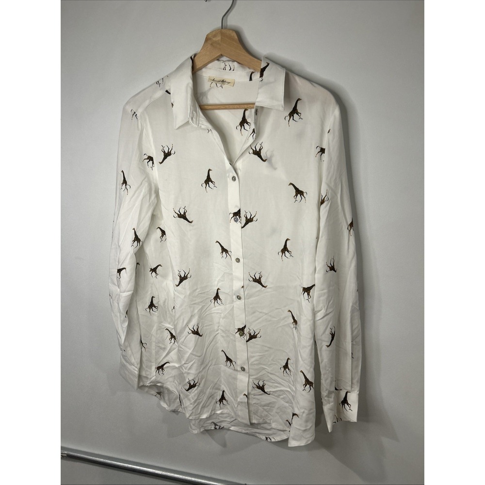 Jane and Delancey Giraffe Button Up Womens Size Medium Top Blouse Collared Boho